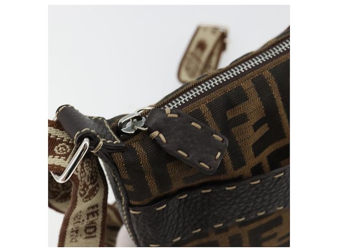 FENDI Zucca Canvas Celeria Shoulder Bag Black Brown Auth 182654A Marrone Nero - vista 10