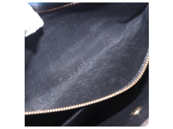 LOUIS VUITTON Epi Montaigne 27 Clutch Bag Blue M52655 LV Auth 184193 - vista 11
