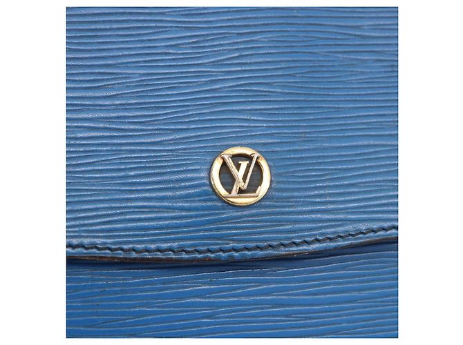 LOUIS VUITTON Epi Montaigne 27 Clutch Bag Blue M52655 LV Auth 184193 - vista 17