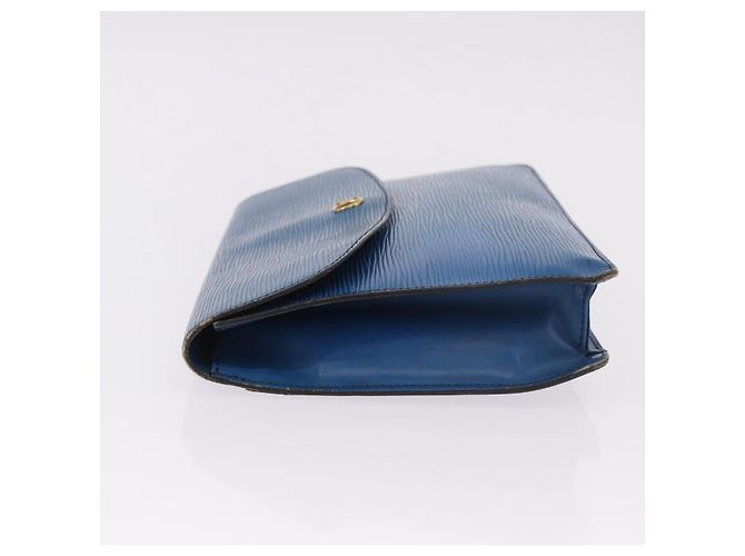 LOUIS VUITTON Epi Montaigne 27 Clutch Bag Blue M52655 LV Auth 184193 - vista 5
