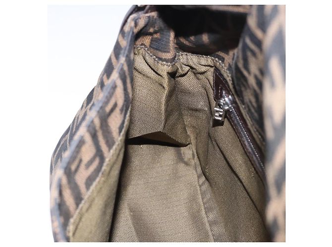 FENDI Zucca Canvas Mamma Baguette Shoulder Bag Black Brown Auth am11778V Marrone Nero - vista 22