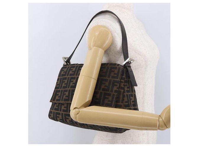 FENDI Zucca Canvas Mamma Baguette Shoulder Bag Black Brown Auth am11778V Marrone Nero - vista 25