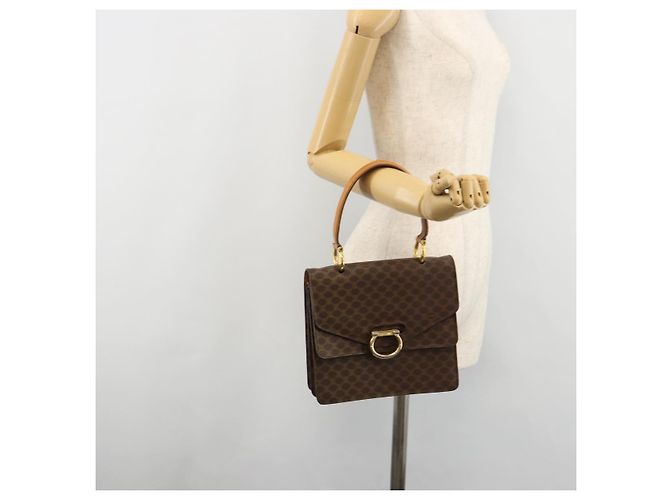 Céline Borsa CELINE Macadam Canvas PVC Pelle Marrone Oro Auth 182108 D'oro - vista 25