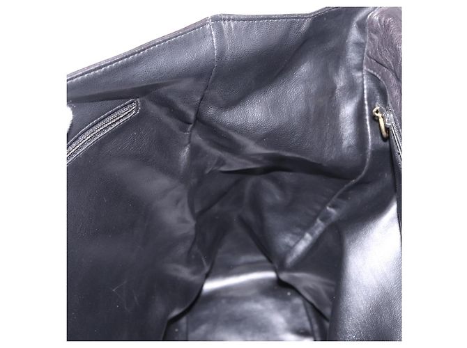 Borsa CHANEL Matelasse in pelle di agnello nera e oro CC Auth 183326A Nero D'oro - vista 20