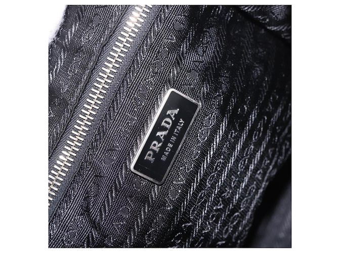 Borsa a tracolla PRADA Nylon Nero Argento Auth 184177A - vista 22