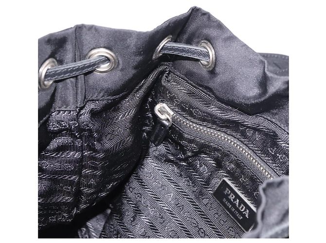 Borsa a tracolla PRADA Nylon Nero Argento Auth 184177A - vista 25