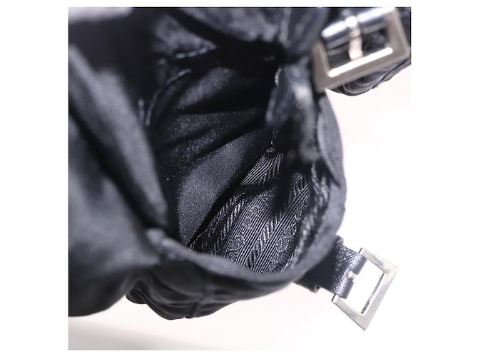 Borsa a tracolla PRADA Nylon Nero Argento Auth 184177A - vista 27