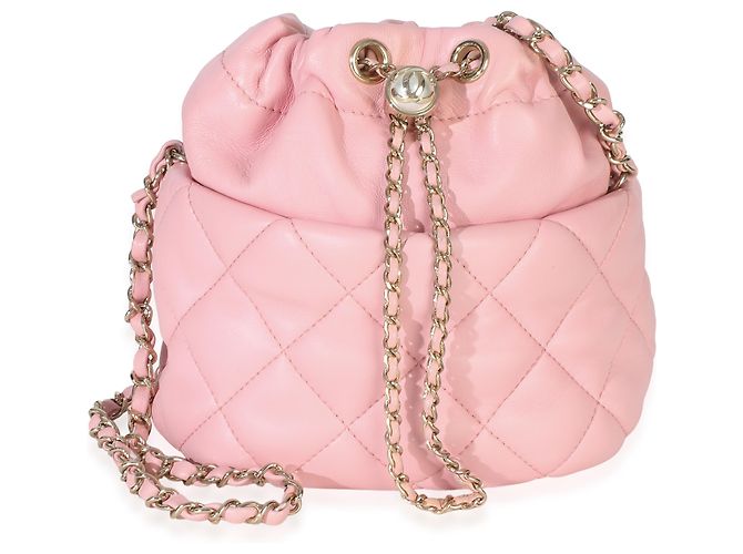 Borsa bucket Chanel in agnello trapuntato rosa con coulisse e perle - vista 8