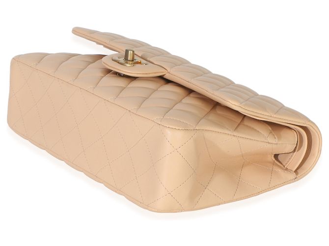 Timeless Borsa Chanel Beige Quilted Lambskin Medium Classic Double Flap - vista 6