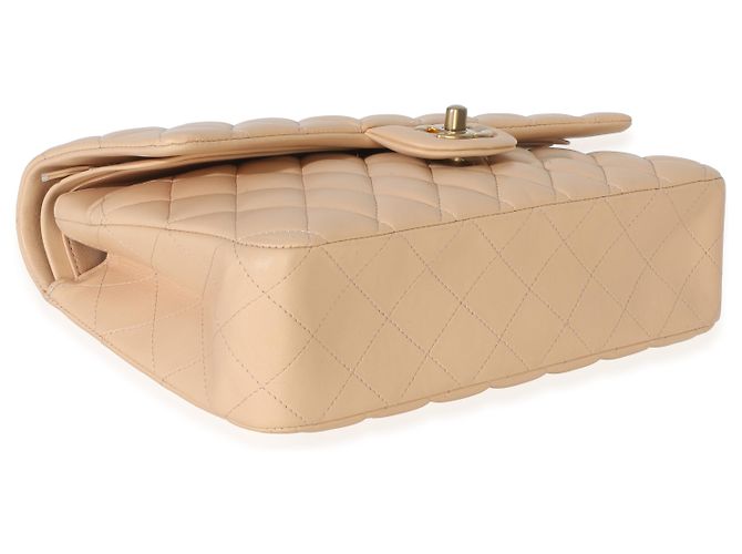 Timeless Borsa Chanel Beige Quilted Lambskin Medium Classic Double Flap - vista 7
