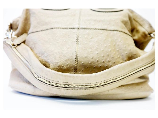 Givenchy Nightingale Medium Handtasche aus Straußenleder Beige - Ansicht 3