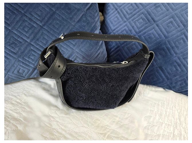 Zadig & Voltaire Borsa a tracolla Cecilia XS in shearling nero - vista 6