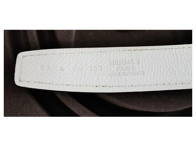 Cintura Hermès Reversibile 24mm Pelle Blu e Bianca Oro Bianco - vista 10