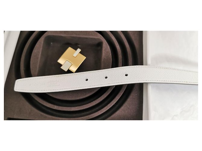 Cintura Hermès Reversibile 24mm Pelle Blu e Bianca Oro Bianco - vista 9