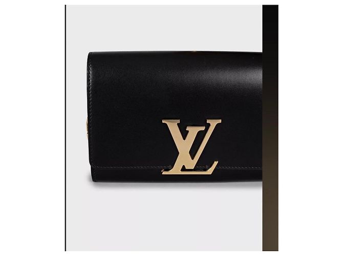 Louis Vuitton Pochette in Pelle Nera con Catena Nero - vista 5