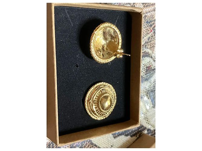 Autre Marque Goldfarbene runde Stecker-Ohrringe Golden - Ansicht 4