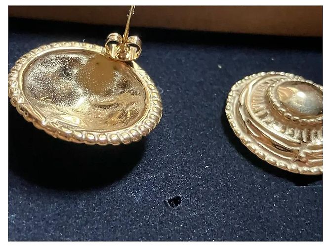 Autre Marque Goldfarbene runde Stecker-Ohrringe Golden - Ansicht 5