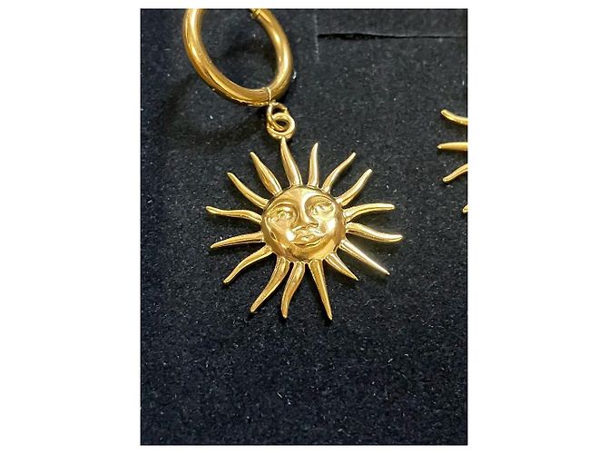 Autre Marque Orecchini a Cerchio Dorati con Volto del Sole D'oro - vista 3