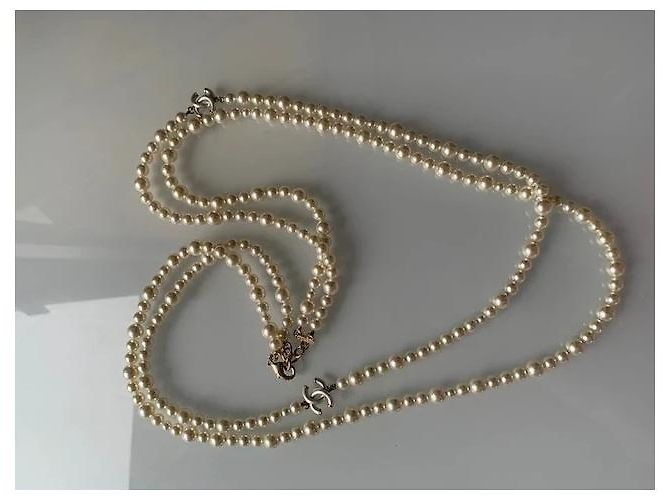 Collana di perle Chanel multi-filo Crudo Gold hardware - vista 3