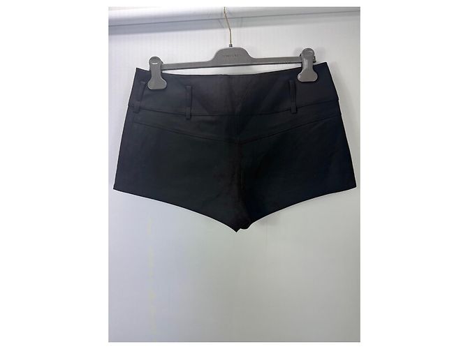 Saint Laurent Short de Lã Virgem Preto - vista 2