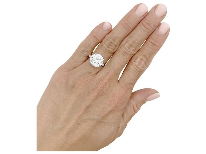 Autre Marque Platinring besetzt mit einem 5.01 Karat Diamanten. - Ansicht 5