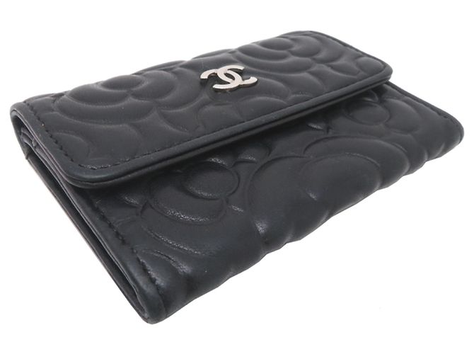 Chanel Camellia Lambskin Card Case Black - view 3