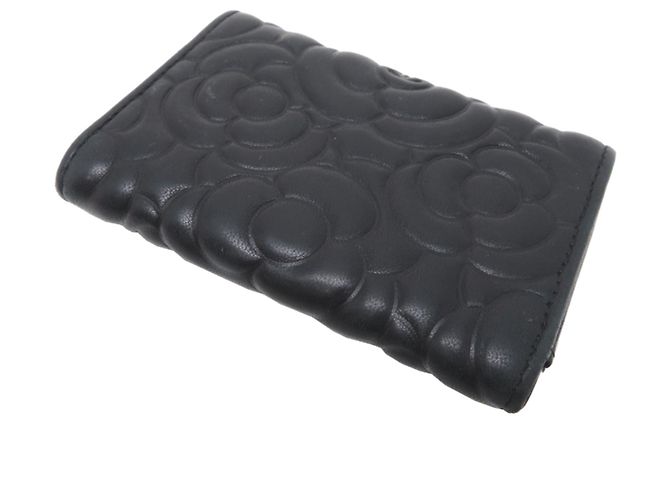 Chanel Camellia Lambskin Card Case Black - view 4