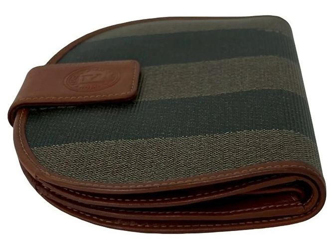 Fendi Vintage Pecan Pattern Leather Bi-fold Wallet Brown Black Khaki - view 4