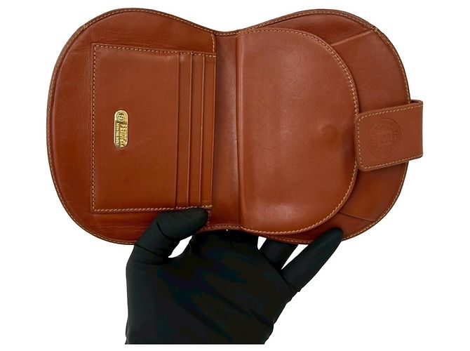 Fendi Vintage Pecan Pattern Leather Bi-fold Wallet Brown Black Khaki - view 7