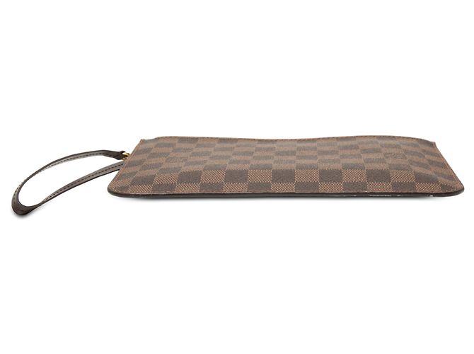 Louis Vuitton Pochette Neverfull Damier Ebene Marrón Castaño - vista 3