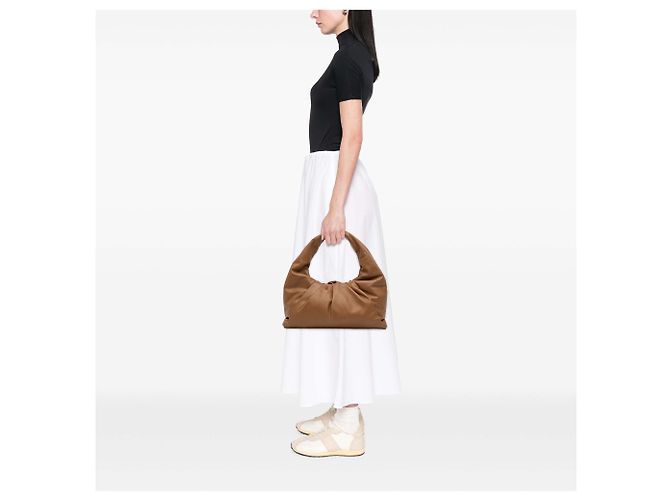 Bottega Veneta Shoulder Pouch in agnello marrone - vista 11