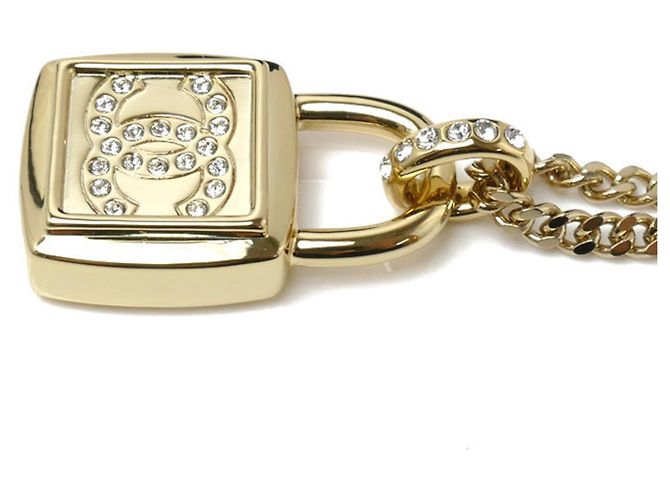 Collana lunga con pendente a lucchetto in metallo CHANEL - vista 3