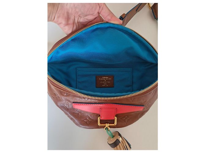 Marsupio Louis Vuitton Monogram Empreinte Marrone - vista 16
