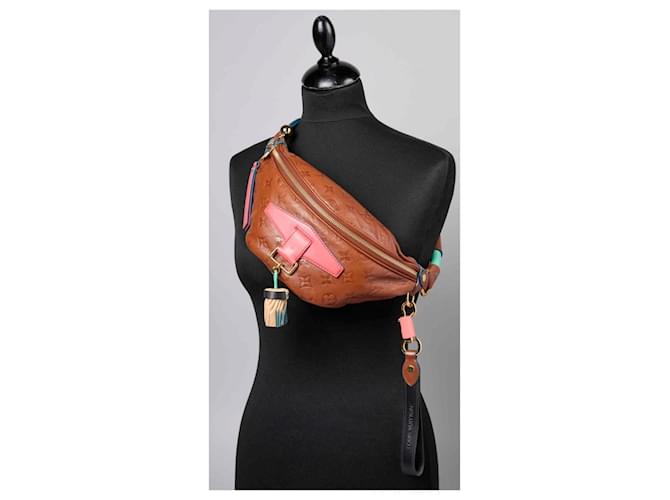 Marsupio Louis Vuitton Monogram Empreinte Marrone - vista 3