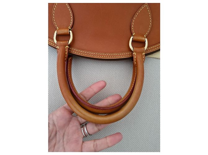 Louis Vuitton Lockit Borsa in pelle Nomad Marrone - vista 14