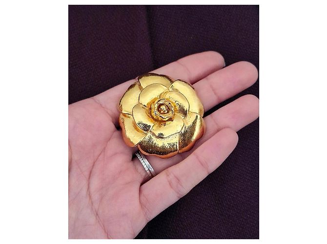 Chanel Spilla Camelia Dorata D'oro - vista 2