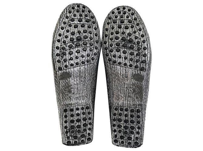 Mocassini Tod's in pelle argentata con accenti metallici Argento - vista 8