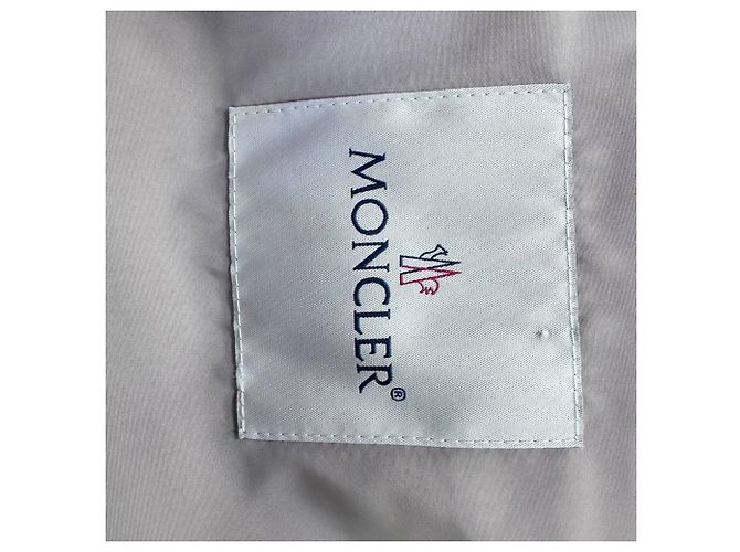 Moncler Regenjacke in Beige Polyester - Ansicht 4
