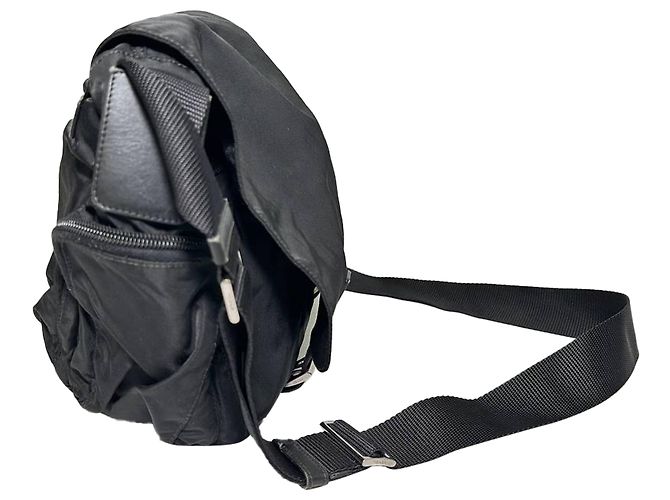 Borsa a tracolla Prada Tessuto in nylon nero - vista 3