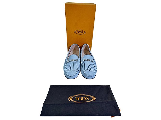 Mocassini con frange Tod's in scamosciato grigio - vista 14