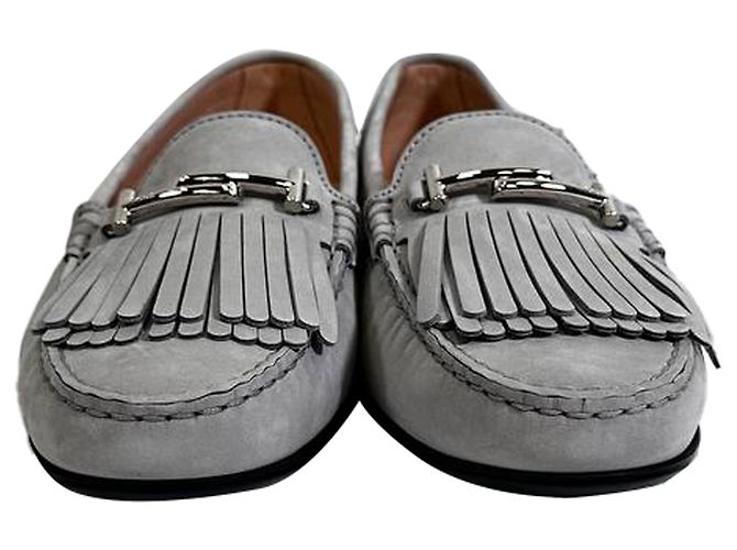 Mocassini con frange Tod's in scamosciato grigio - vista 2