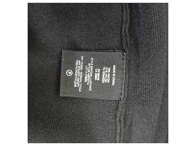 Theory Britona V-Ausschnitt Langarmpullover aus schwarzer Rayon - Ansicht 5