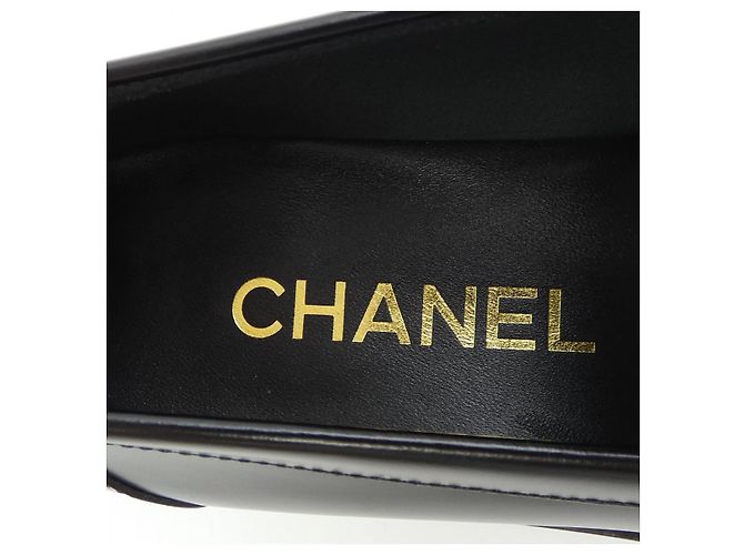 Timeless Scarpe in pelle di vitello e metallo Chanel G45155B14003 Nero Bianco - vista 6