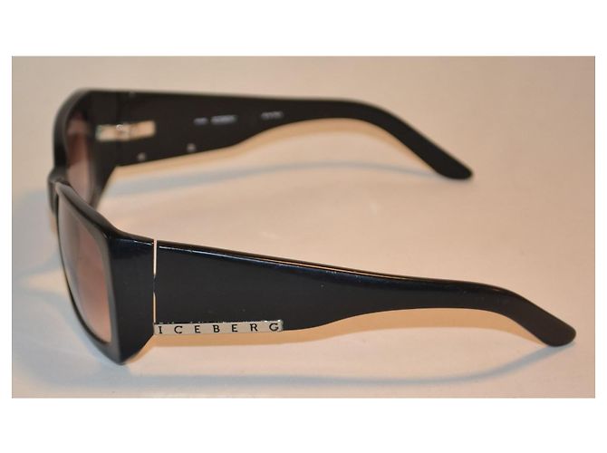 Iceberg IC5420 Black Rectangular Sunglasses - view 3