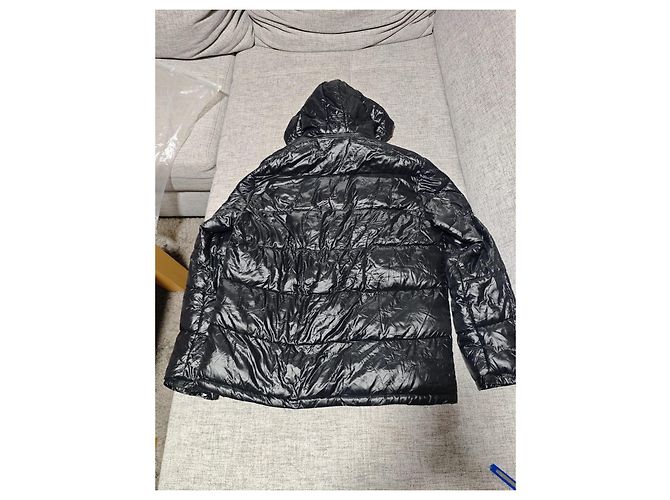 Moncler Olargues Chaqueta Acolchada con Capucha Negra Talla 3 XL - vista 5