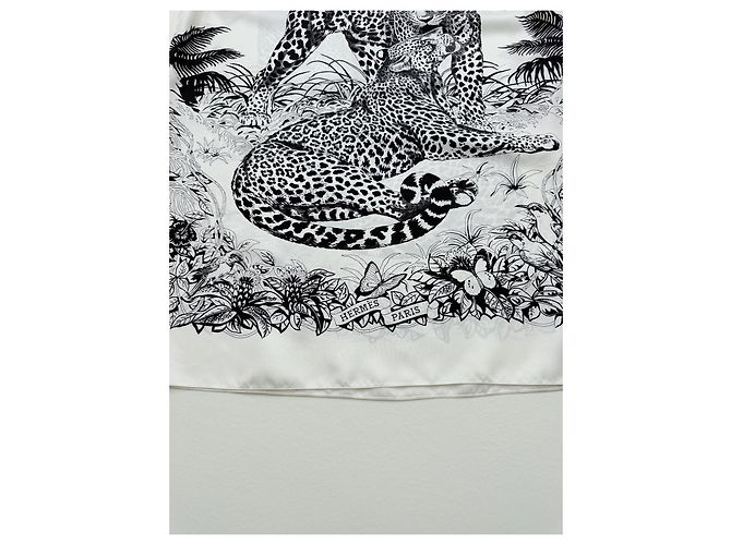 Vestido de seda Hermès "Jungle Love" Negro Blanco - vista 8
