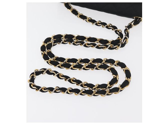 CHANEL Mini Matelasse 17 Chain Shoulder Bag Satin Black Gold CC Auth 182739SAV Nero D'oro - vista 6