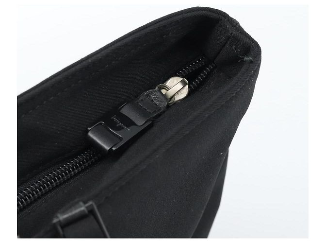 Borsa a tracolla Salvatore Ferragamo Vala Chain in tela nero argento Auth 183134 - vista 10