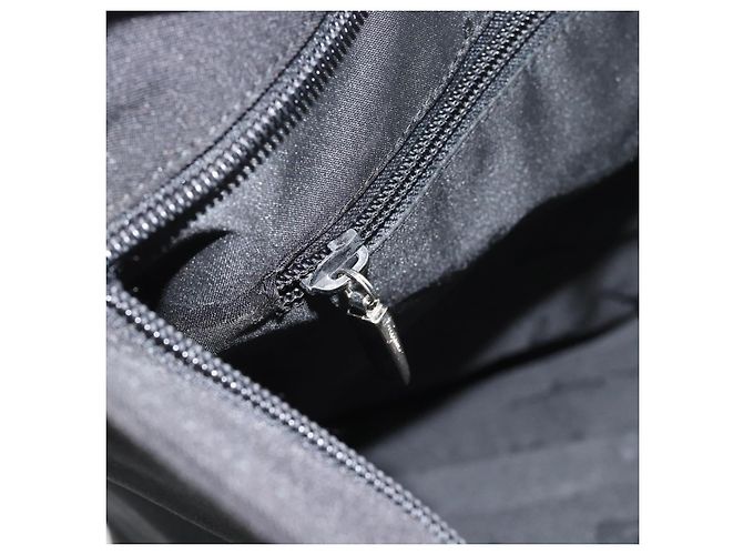 Borsa a tracolla Salvatore Ferragamo Vala Chain in tela nero argento Auth 183134 - vista 19