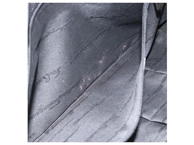 Borsa a tracolla Salvatore Ferragamo Vala Chain in tela nero argento Auth 183134 - vista 20
